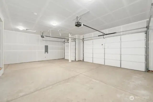 ***Floor plans may vary from actual home constructed. Features, elevation, materials, dimensions and layout are all subject to change without notice.****