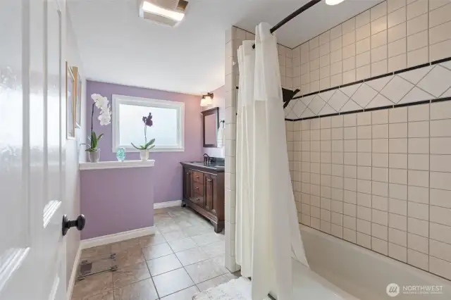 Bathroom 2  4524 N 11th Street Tacoma, WA 98406
