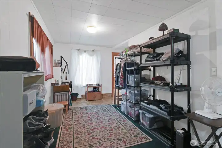 other view of primary bedroom