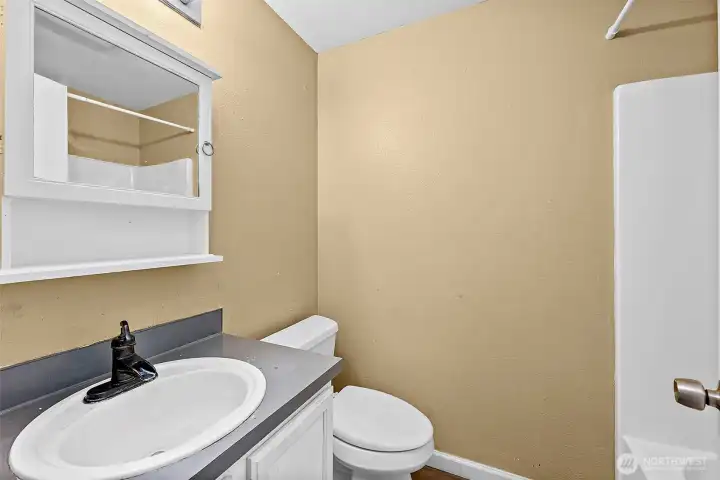Upstair Bathroom