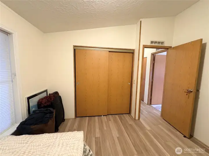 Guest Bedroom Closet