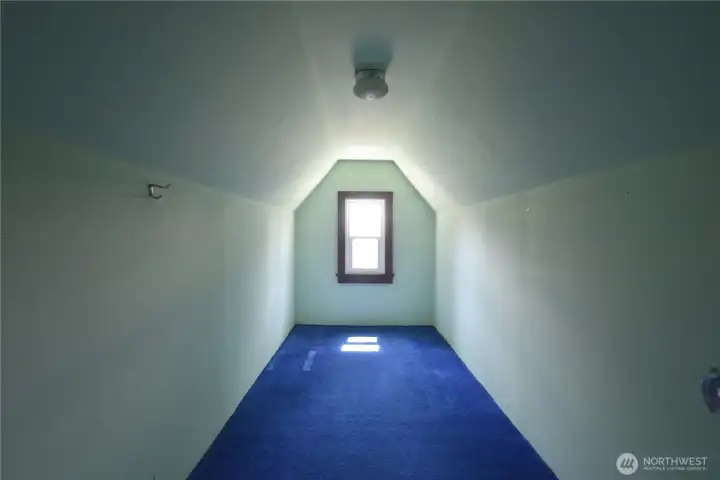 secret bonus room upstairs