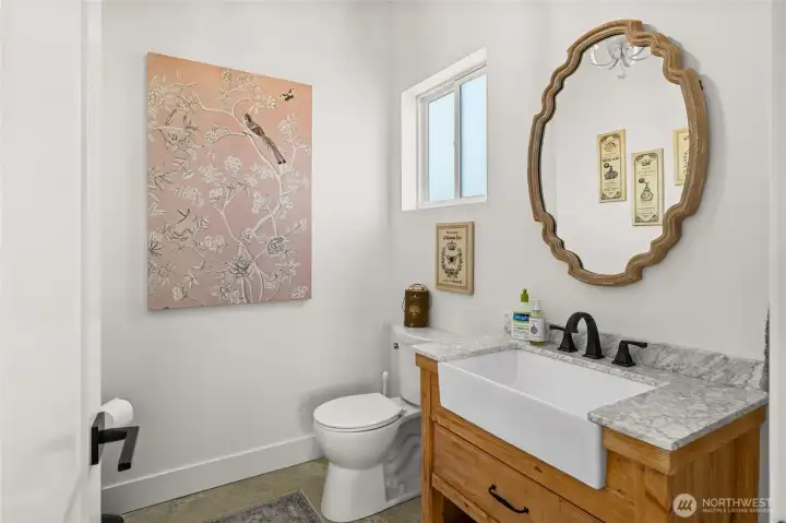 Half bath conveniently located in the studio barn.
