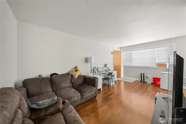 Unit 2 - groundfloor 1 bedroom unit