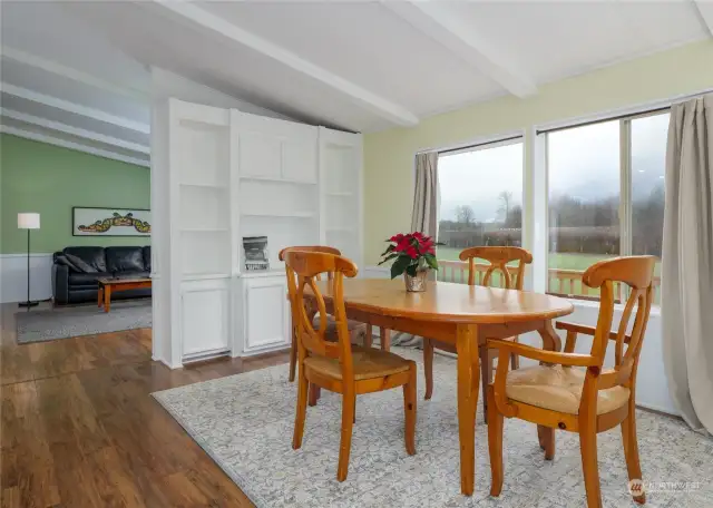 dining room facing Living Room