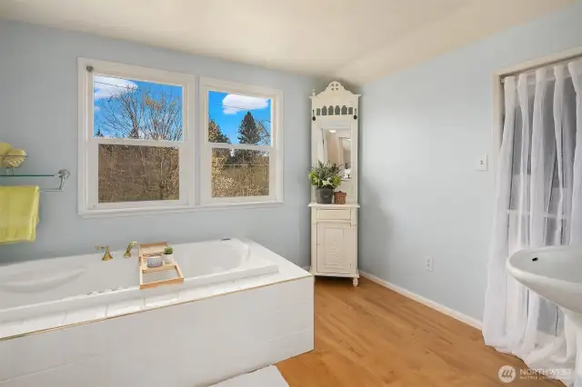 Upstairs bathroom is large, its completed with soaking tub making it ideal for relaxing after a long day