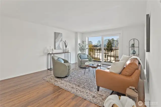 Freshly updated throughout, Enjoy moving into this turn key Condo where all the details have been thoughtfully executed. Just unpack and enjoy!