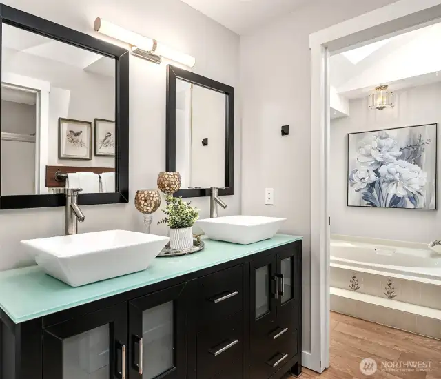 Owner Suite bathroom with large soaking tub