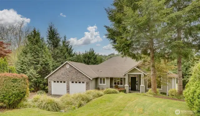 Gorgeous original owner resale by Street of Dreams Builder Cedarbrook Homes
