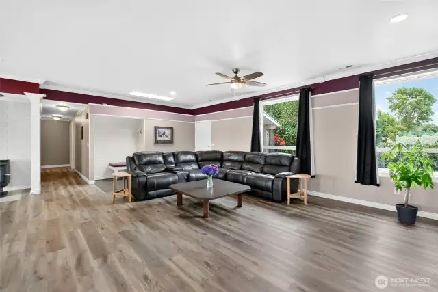 Open floor plan (view back toward front door)