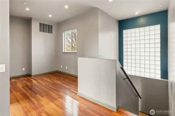 Main Level Office Nook