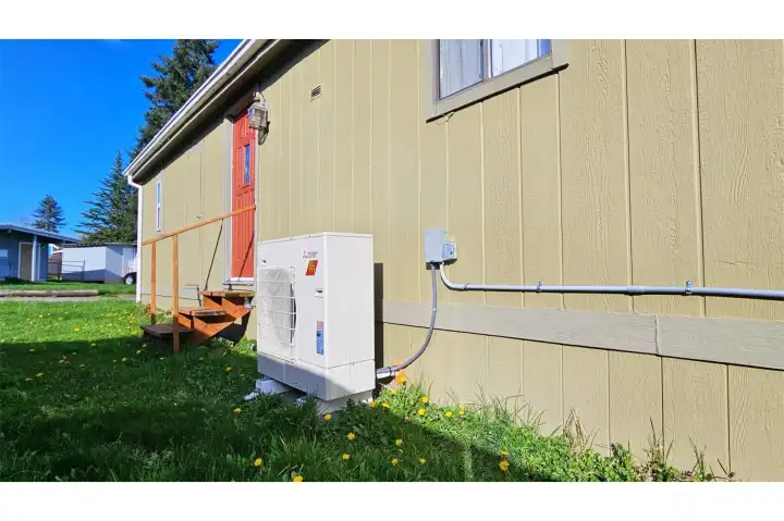 New Mitsubishi Heat Pump with AC keeps you cold in the summer and hot in the winter