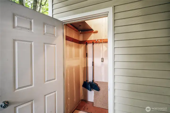 Storage closet outside has electricity.