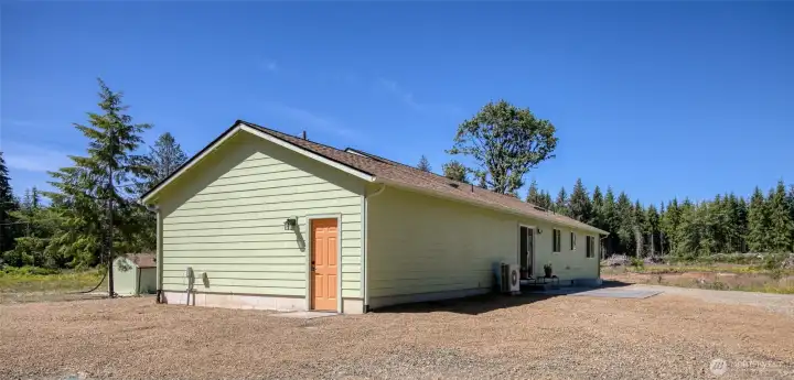 Exterior Side