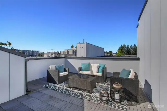 Roof toop entertaining space with plumbed water and gas.