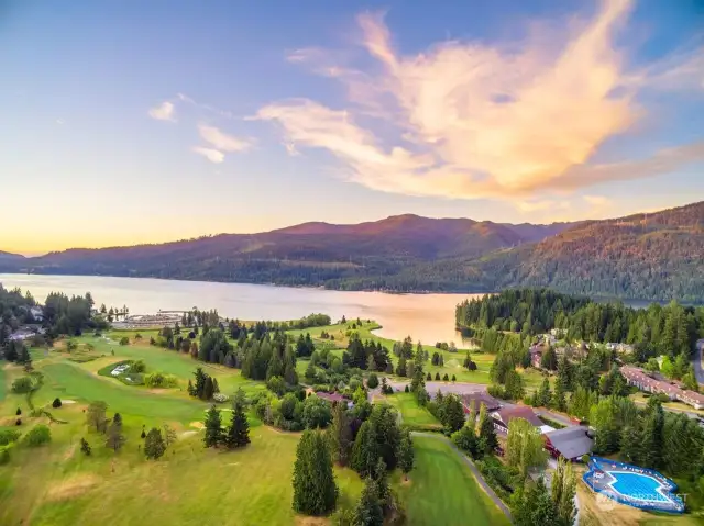 Overview of the Sudden Valley Golf Course - condo to the right - in the Gate-2 neighborhood.