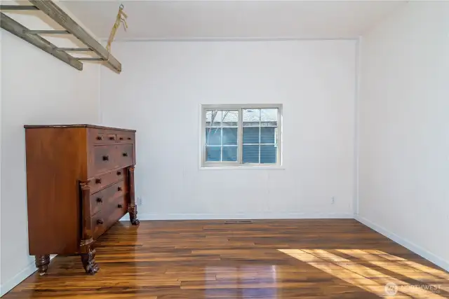 Bedroom #1