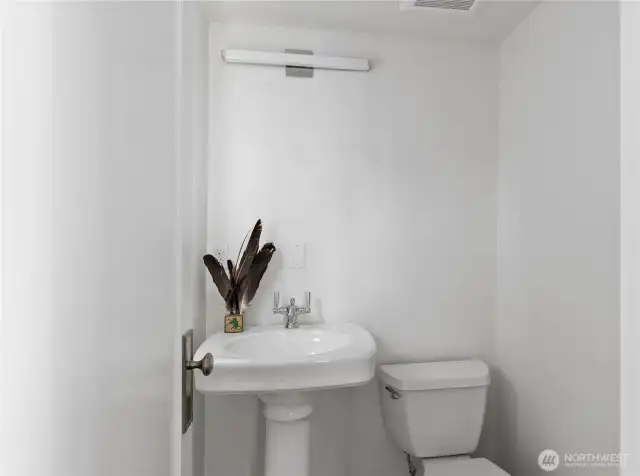 1/2 bath in studio