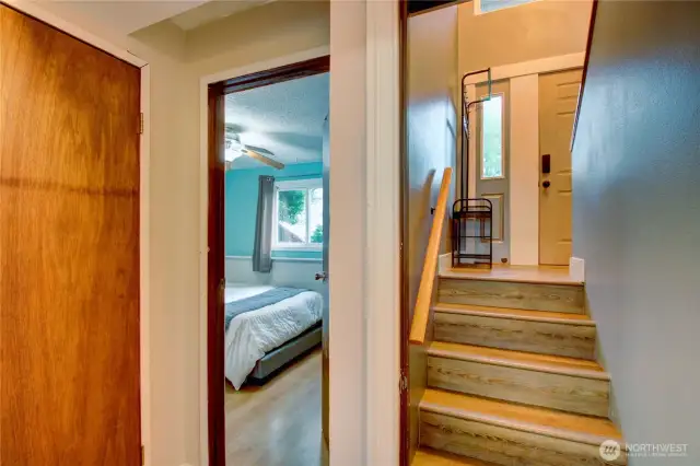 stairs to lower level