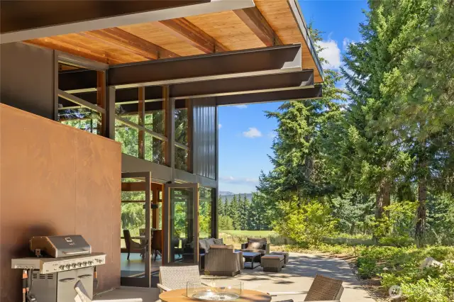 What more could you ask for in this eco friendly residence and property.