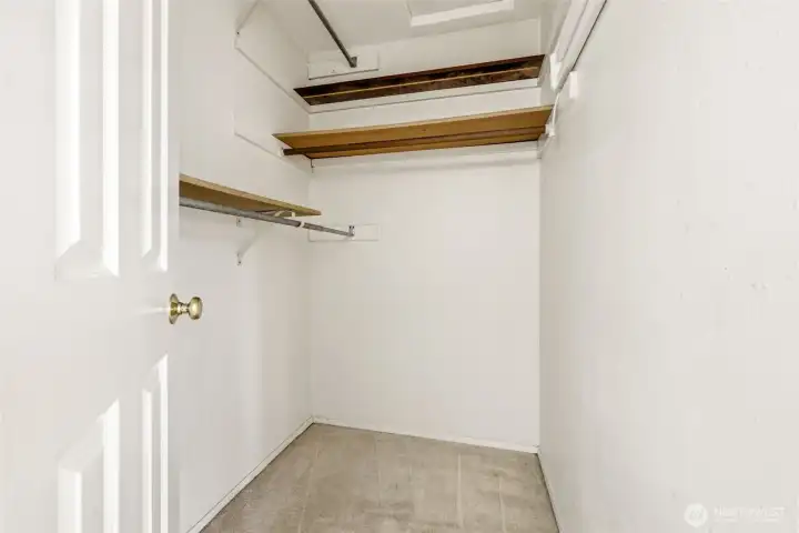 Primary walk in closet