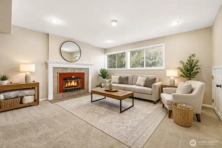Virtually staged bonus room