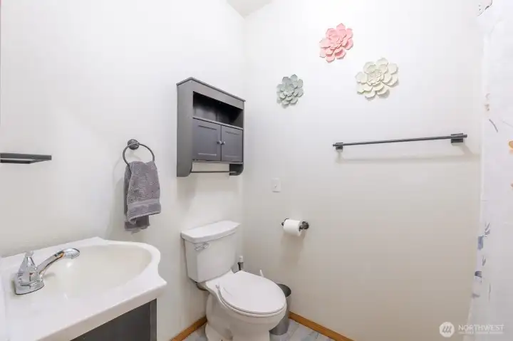 Main floor bath room. Main floor bath room.