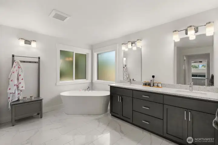 5-piece ensuite