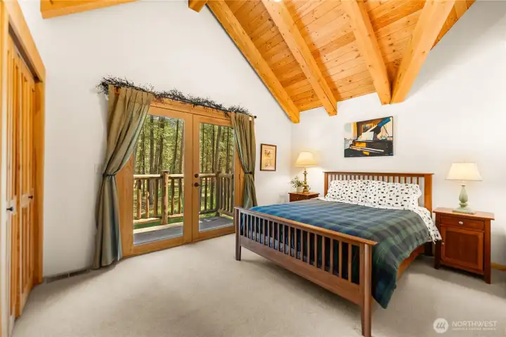 Theres room to invite friends and family to experience the Mazama lifestyle. Private balcony.