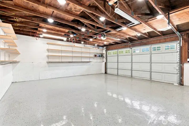 Oversized garage