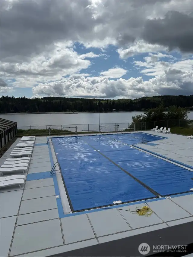 This outdoor pool can be enjoyed all through the summer.