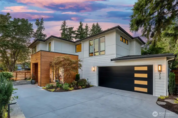 NW Contemporary style, Chaffey Building Group quality, and a location that can't be beat! Three-car tandem garage.