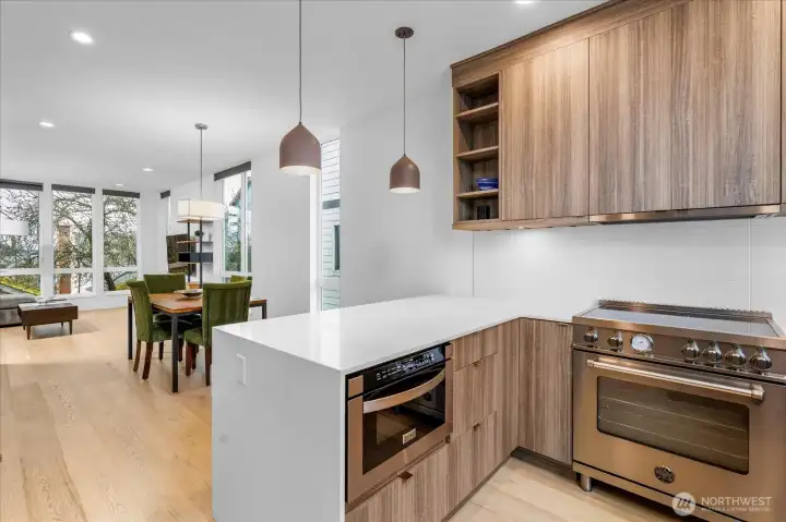 Kitchen with high-end stainless appliances