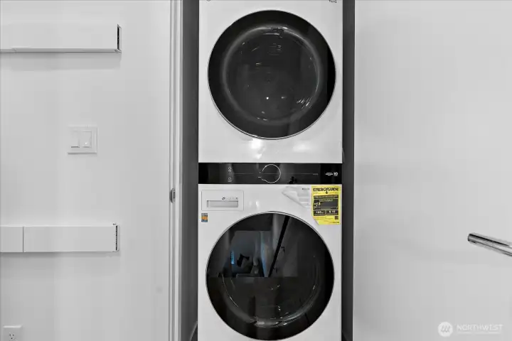 Washer/Dryer on same floor as Primary