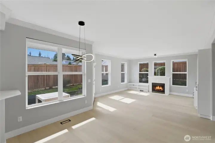 An abundance of windows!