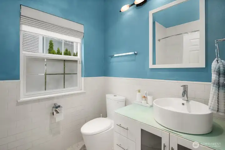 Upstairs bathroom