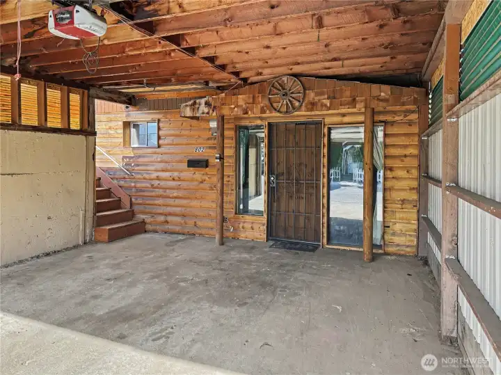Attached Garage off Chelan Ave