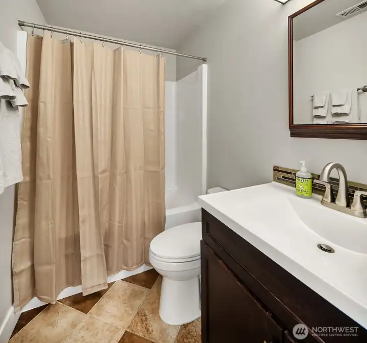 Full Hall Bath