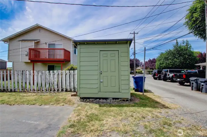 Picture of alley and storage shed
