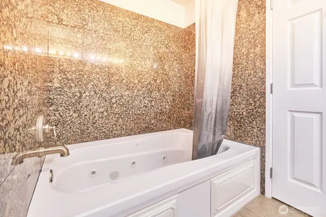 Jetted tub to soak your cares away