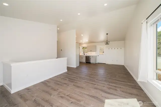 House 1, Living Room/Dining Room