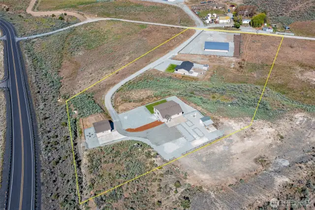 Property lines are approximate