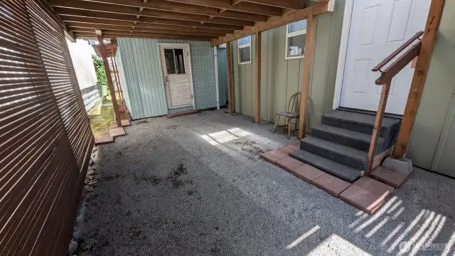 covered patio
