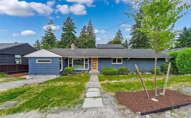 Inviting entry and contemporary design inside. 1780 asf. Perfect floor plan!