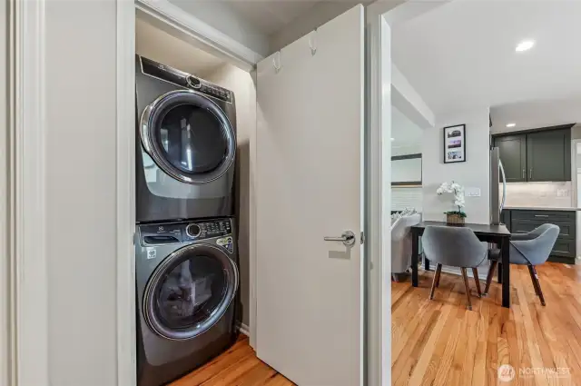 Full size washer and dryer stay!