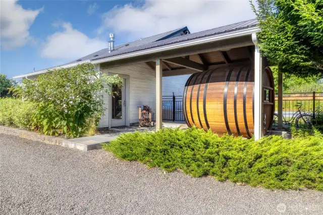 Short term Rental & the "Wine Barrel" that sleeps two