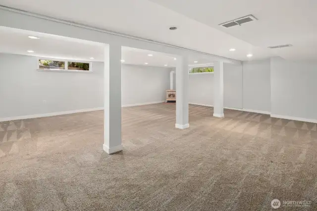 Large open lower floor