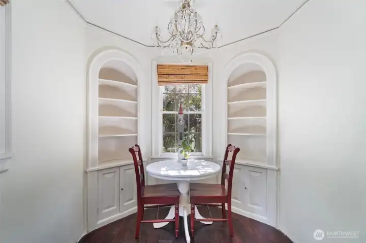 Breakfast Nook