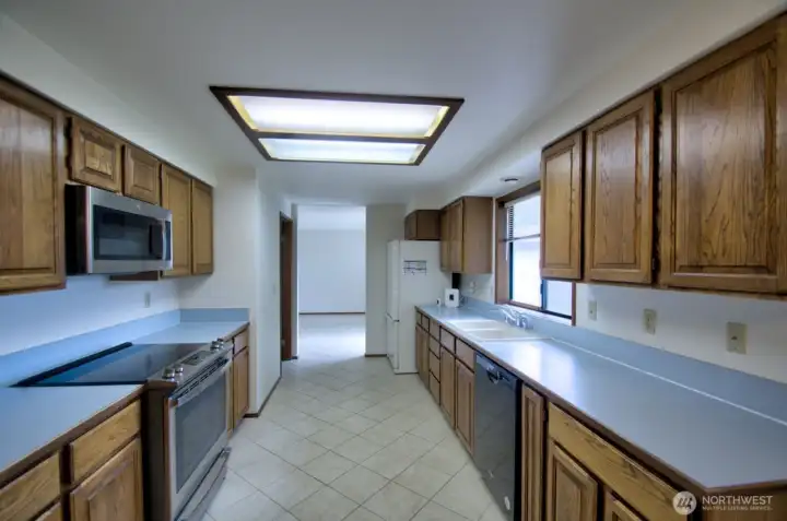 Good sized kitchen, tons of storage with eating area.