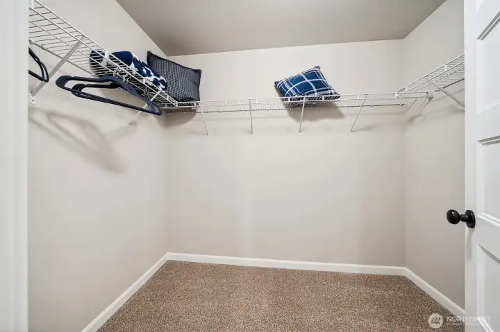 Photo of a similar home & floor plan, specs, colors & upgrades may vary.